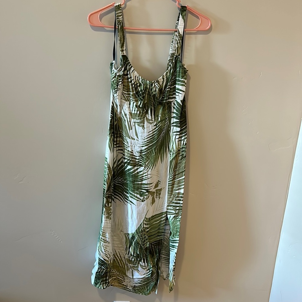 Leafy dress